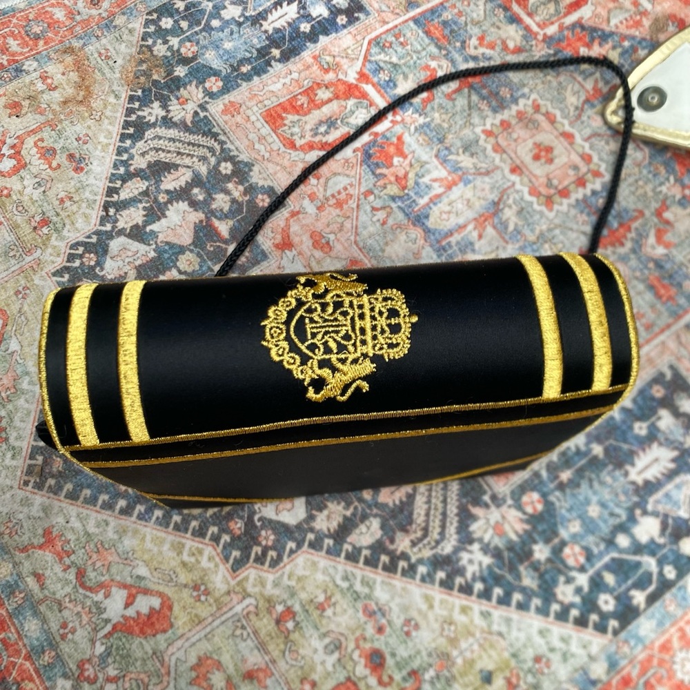 Ivana Trump book style purse